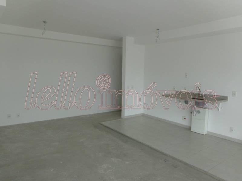 Apartamento para alugar com 2 quartos, 84m² - Foto 10