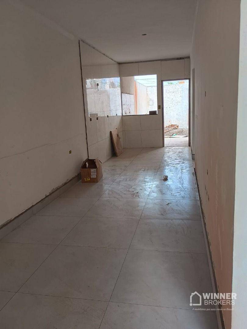 Casa à venda com 3 quartos, 69m² - Foto 7