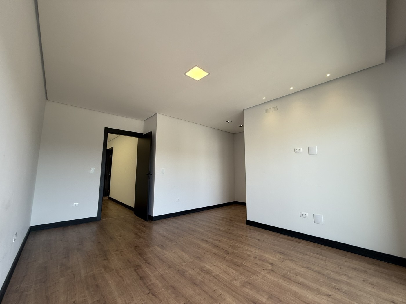 Casa à venda com 3 quartos, 215m² - Foto 25