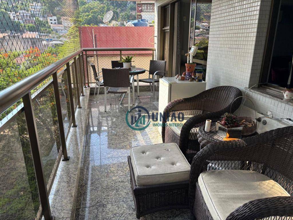 Apartamento à venda com 4 quartos, 147m² - Foto 6