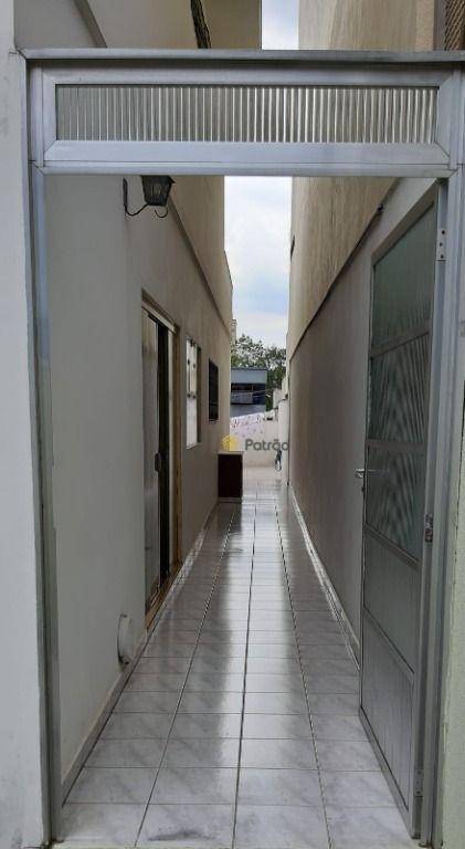 Sobrado à venda e aluguel com 3 quartos, 320m² - Foto 7