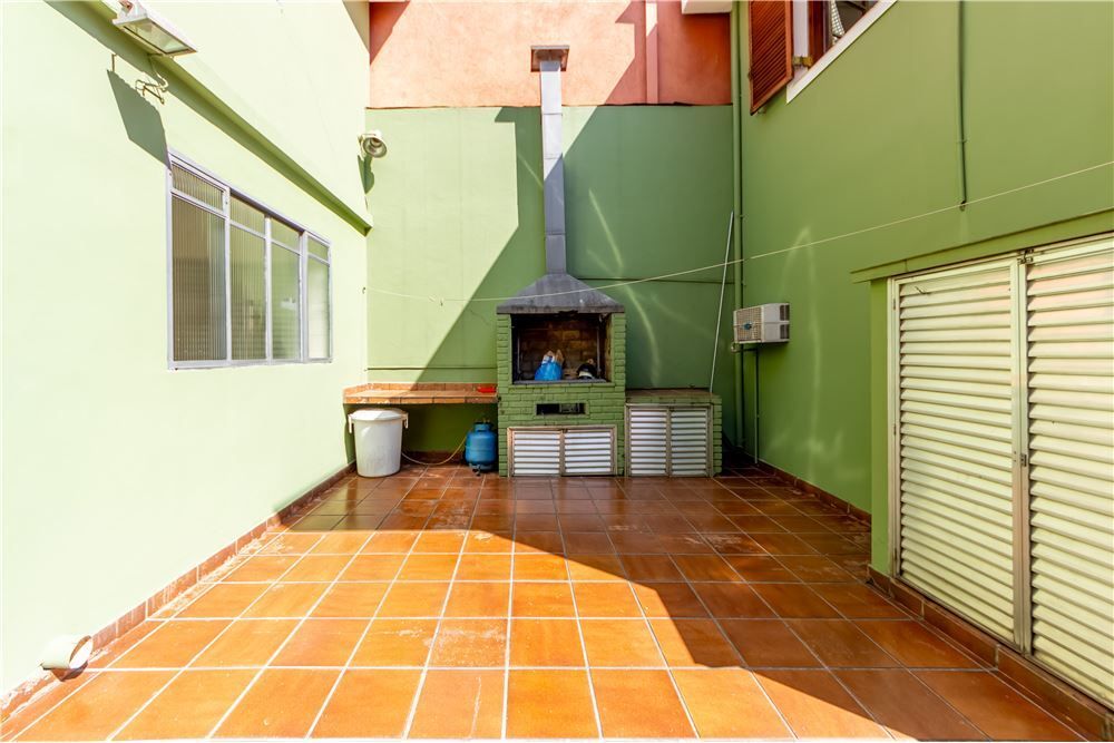 Casa de Condomínio à venda com 5 quartos, 185m² - Foto 6