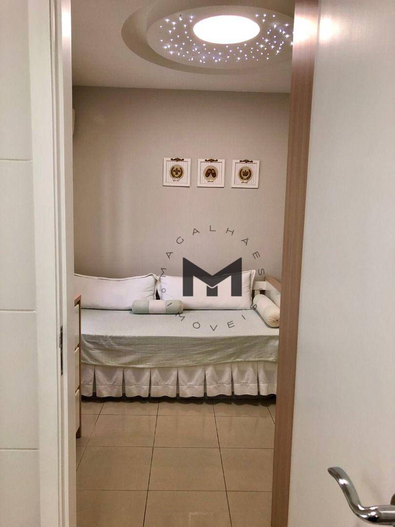 Apartamento à venda com 3 quartos, 120m² - Foto 12