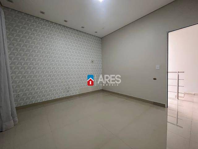 Casa à venda com 4 quartos, 301m² - Foto 35