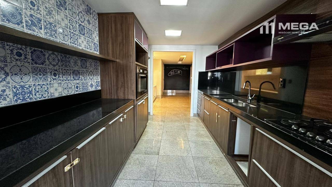 Apartamento à venda com 4 quartos, 270m² - Foto 24