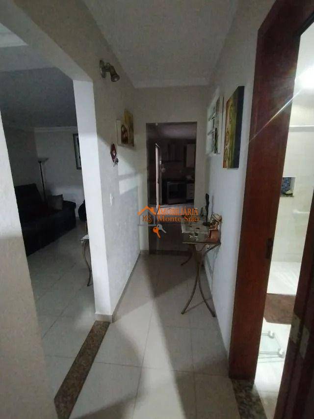 Sobrado à venda com 3 quartos, 303m² - Foto 3