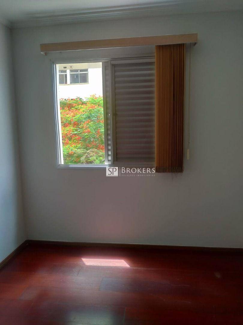 Apartamento à venda com 2 quartos, 61m² - Foto 17