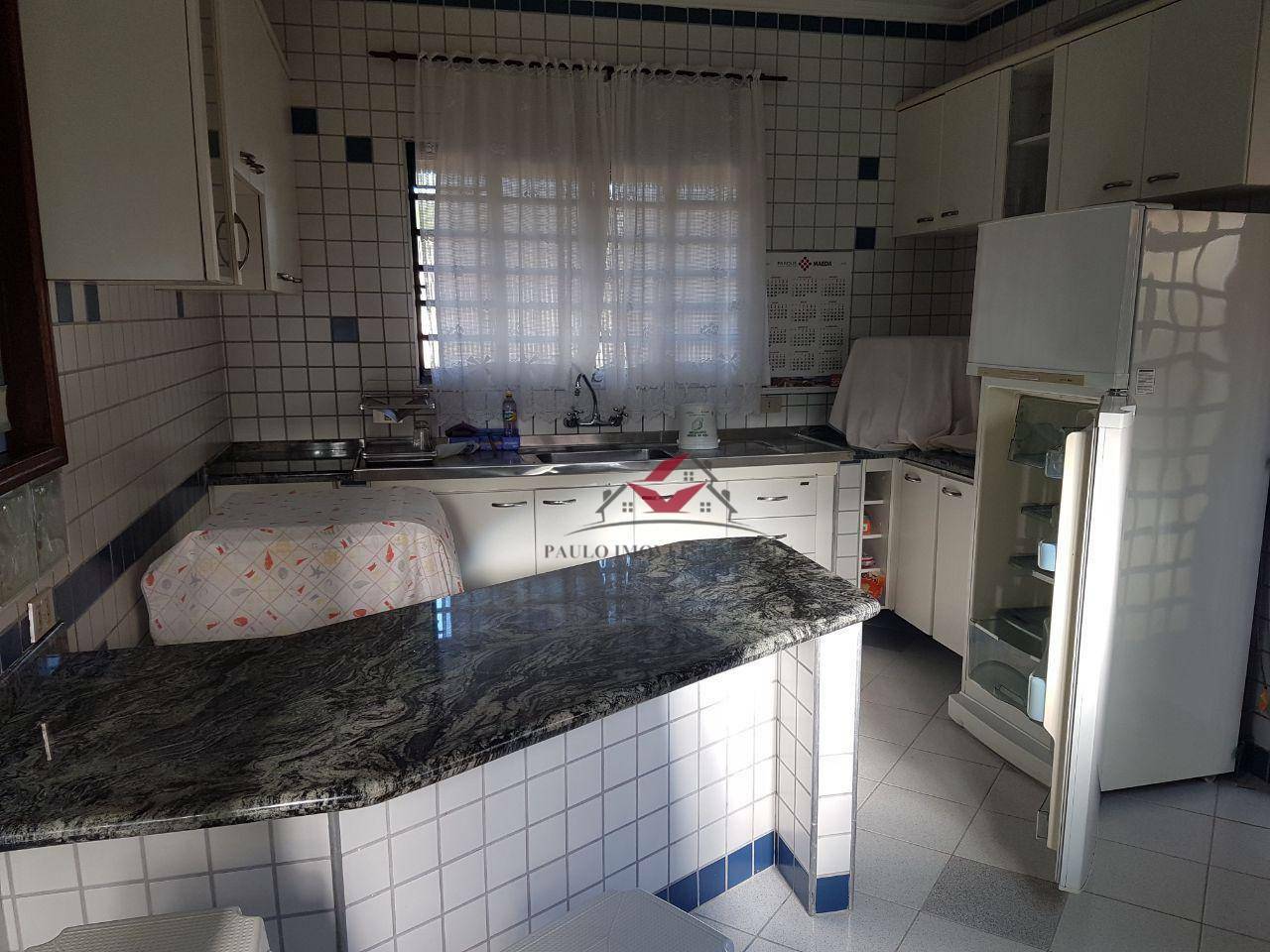 Casa de Condomínio à venda com 5 quartos, 234m² - Foto 7