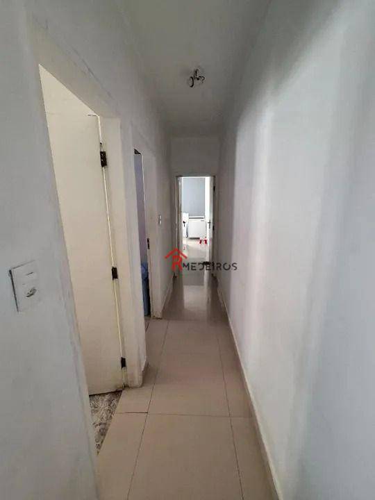 Apartamento à venda com 2 quartos, 78m² - Foto 4