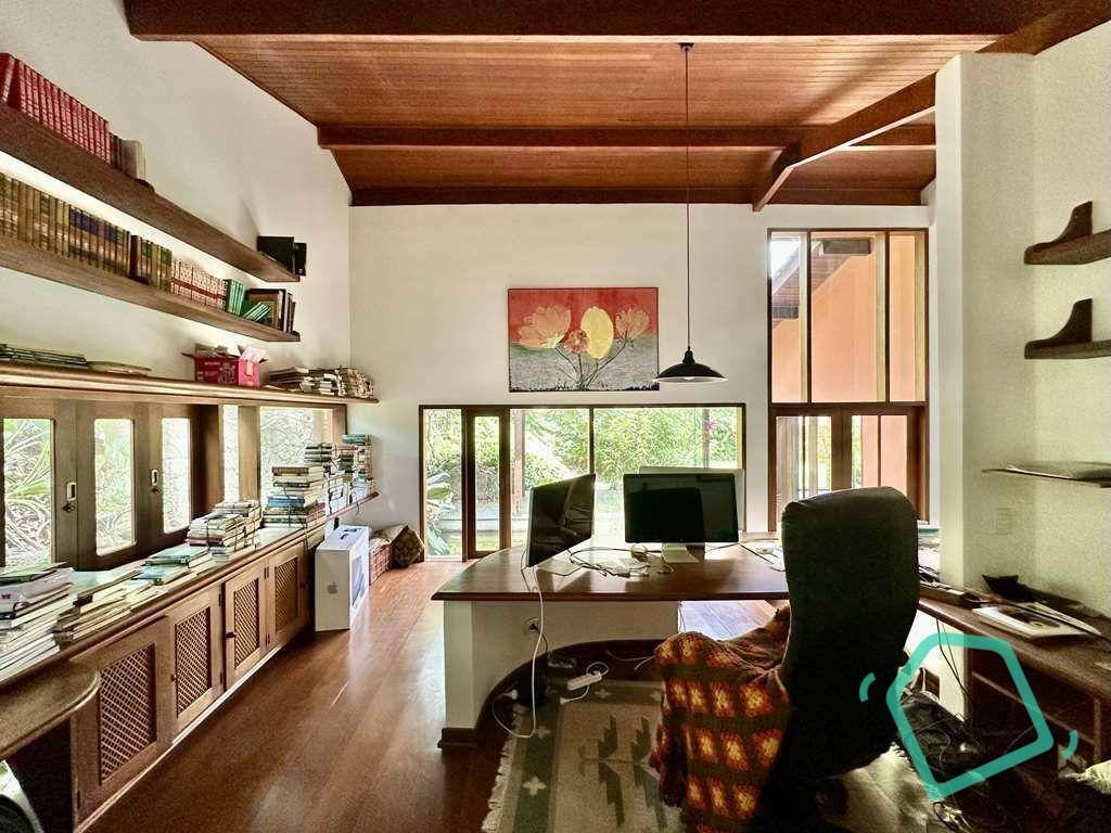 Casa de Condomínio à venda com 4 quartos, 417m² - Foto 15