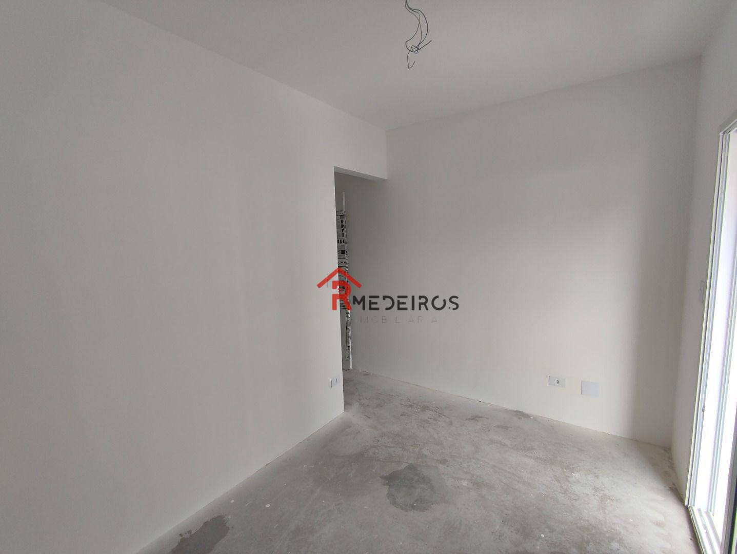 Apartamento à venda com 2 quartos, 70m² - Foto 13