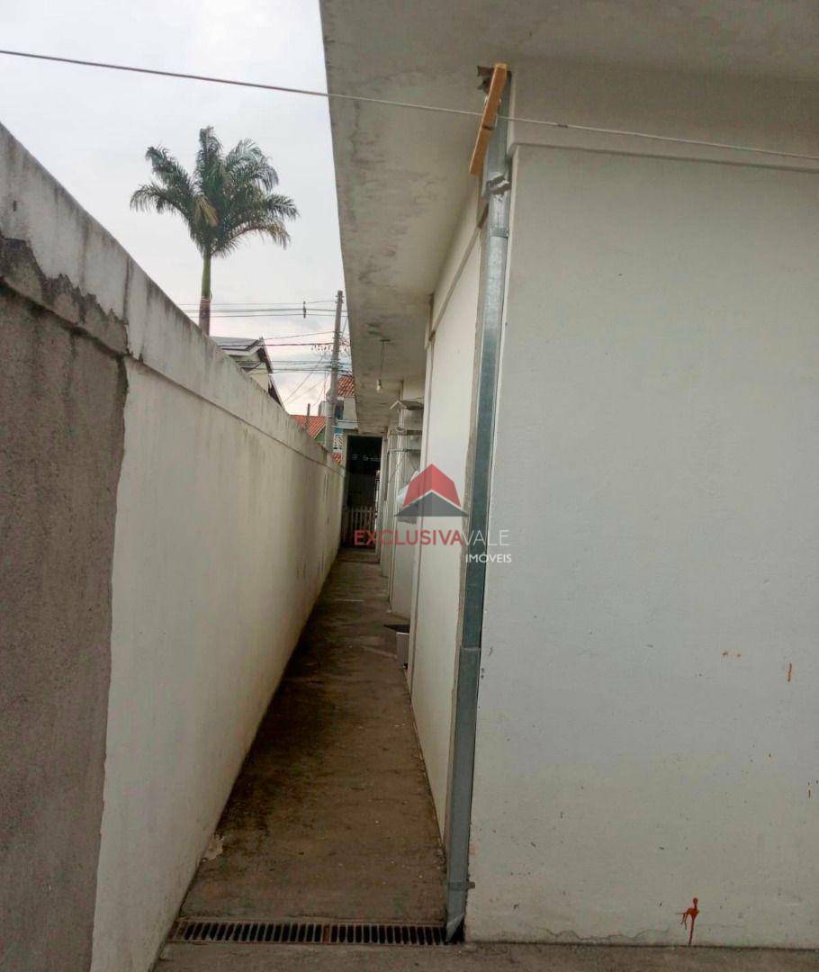Casa à venda com 4 quartos, 208m² - Foto 23