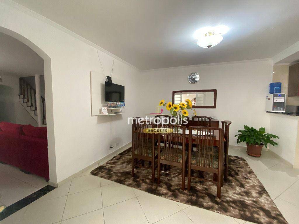 Sobrado à venda com 4 quartos, 150m² - Foto 2