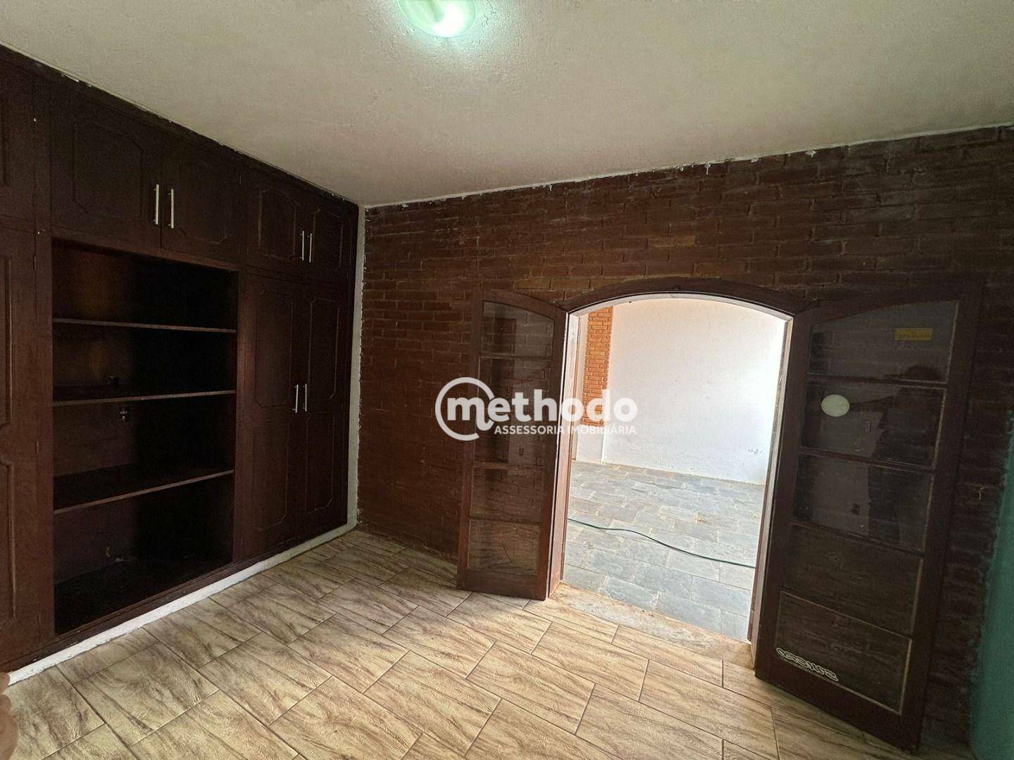 Casa para alugar com 3 quartos, 362m² - Foto 18