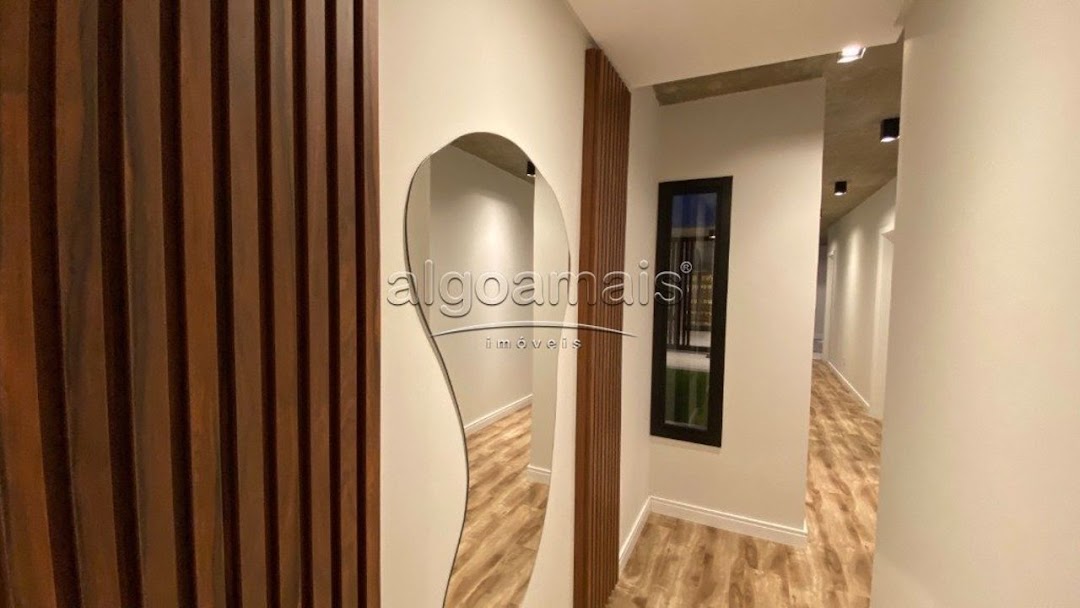 Casa à venda com 4 quartos, 270m² - Foto 31