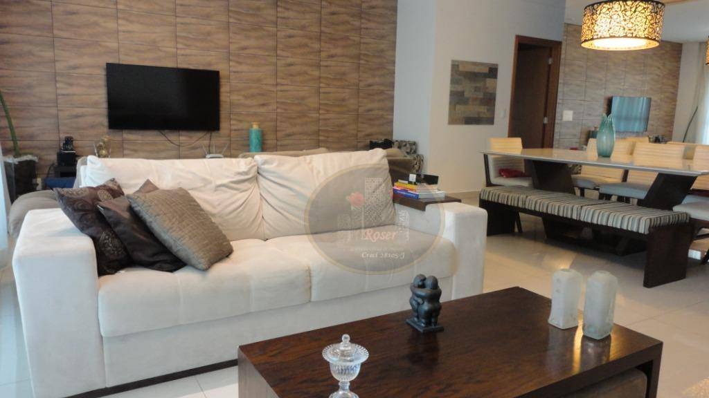 Apartamento à venda com 3 quartos, 178m² - Foto 2