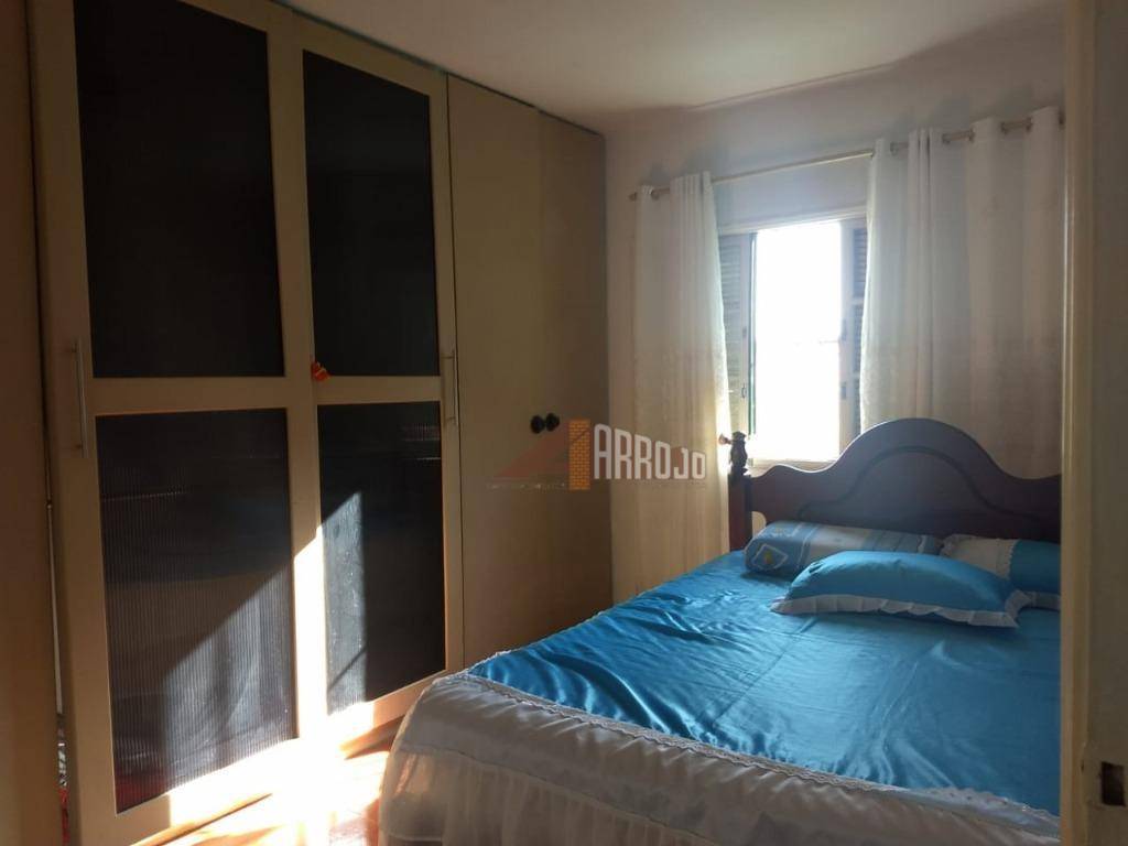 Casa à venda com 3 quartos, 180m² - Foto 12