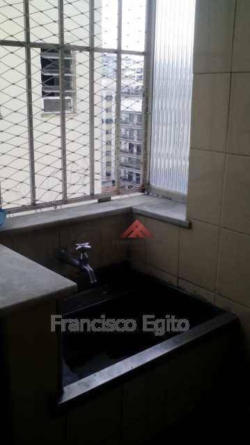 Apartamento à venda com 2 quartos, 75m² - Foto 7