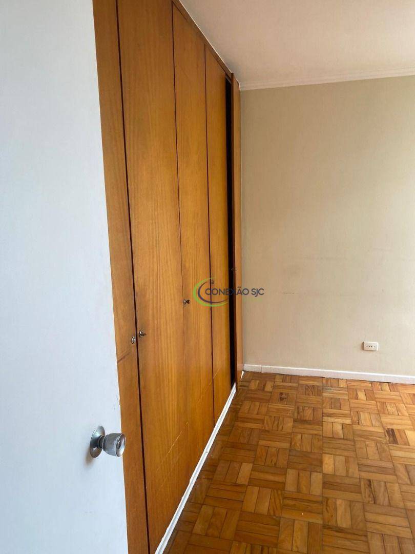 Apartamento à venda com 3 quartos, 130m² - Foto 9