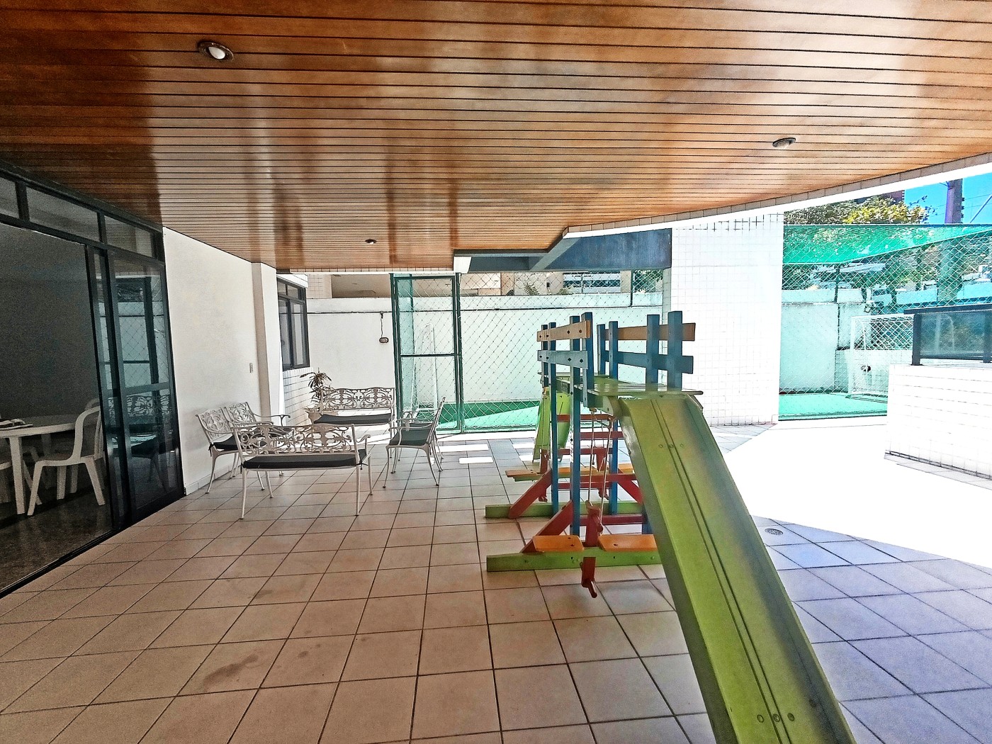 Apartamento à venda com 3 quartos, 129m² - Foto 19