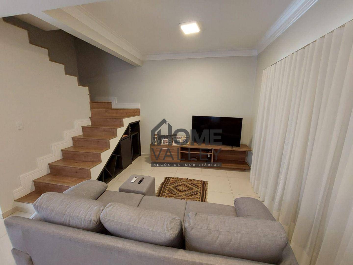 Casa de Condomínio à venda com 3 quartos, 111m² - Foto 1