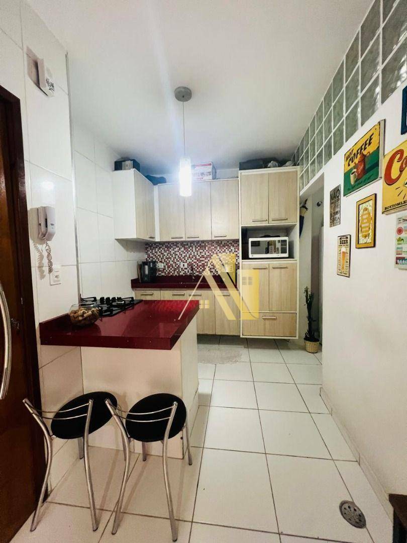 Apartamento à venda com 2 quartos, 66m² - Foto 14