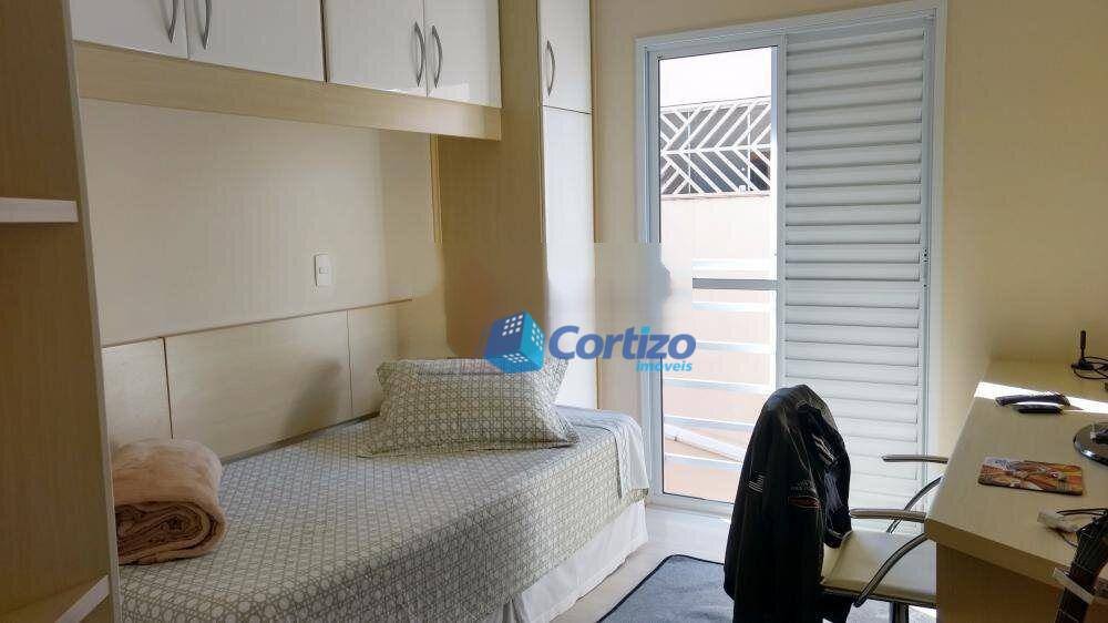 Casa à venda com 4 quartos, 380m² - Foto 10