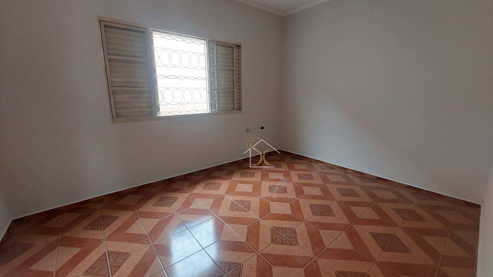 Casa à venda com 2 quartos, 100m² - Foto 13