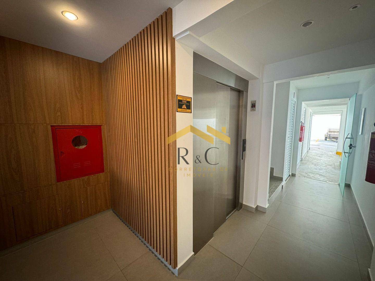 Apartamento à venda com 3 quartos, 115m² - Foto 6