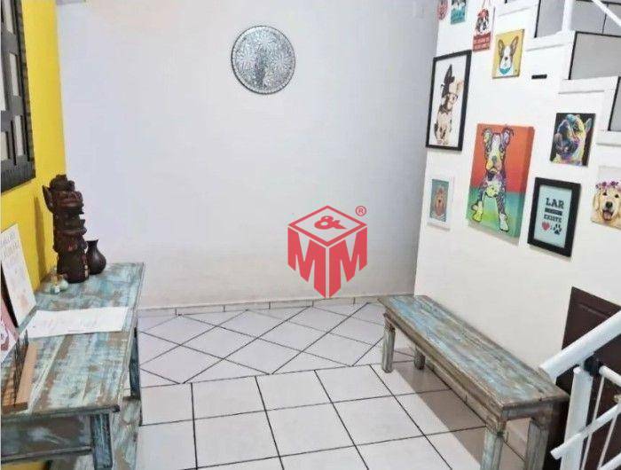 Sobrado à venda com 3 quartos, 185m² - Foto 3