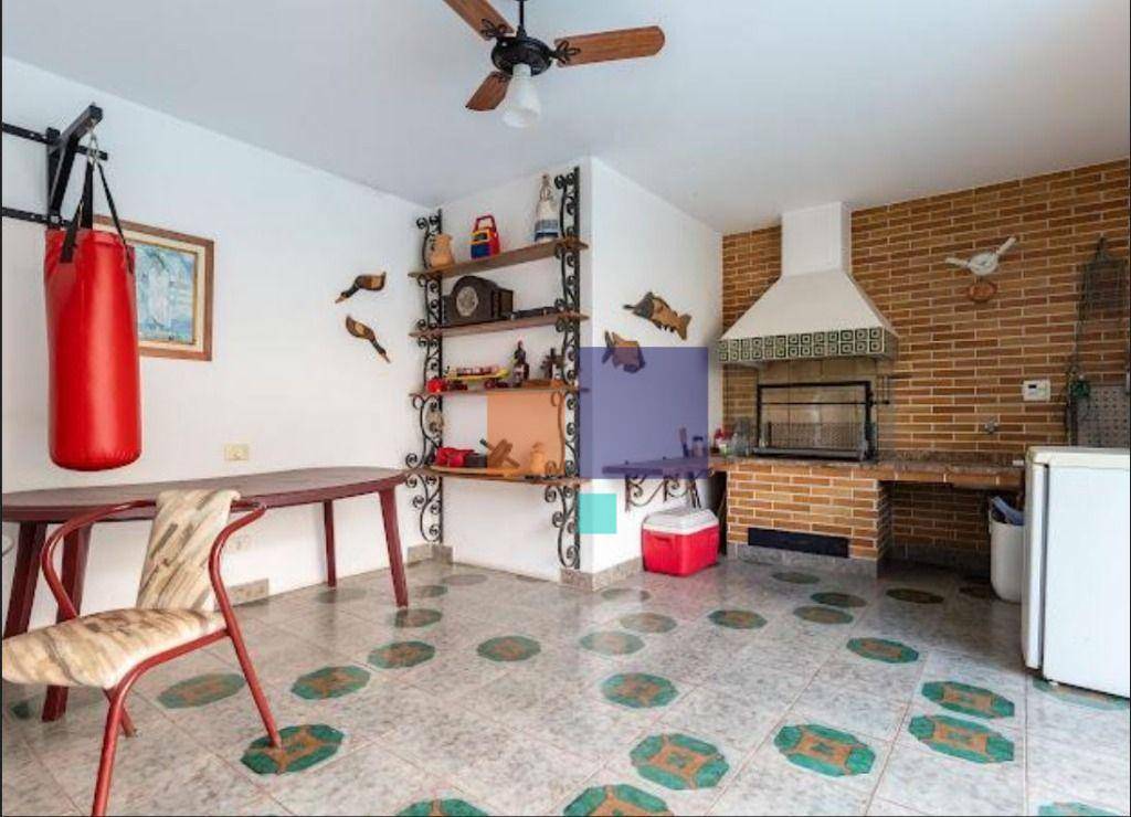 Casa à venda com 4 quartos, 363m² - Foto 2