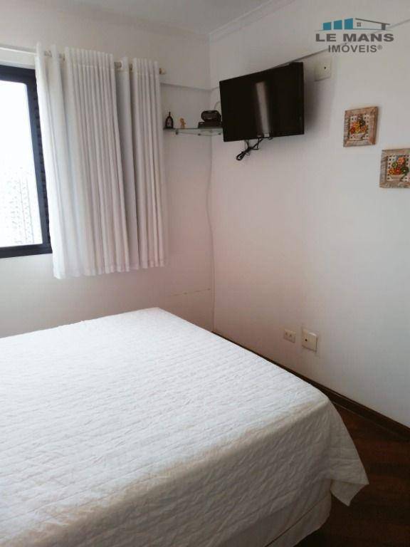 Apartamento à venda com 3 quartos, 112m² - Foto 18