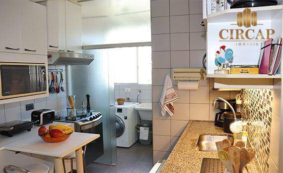 Apartamento à venda com 2 quartos, 60m² - Foto 7