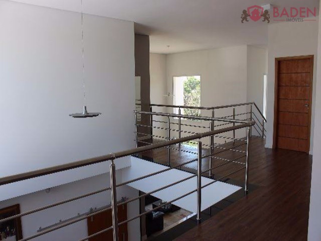 Casa de Condomínio à venda com 5 quartos, 380m² - Foto 4