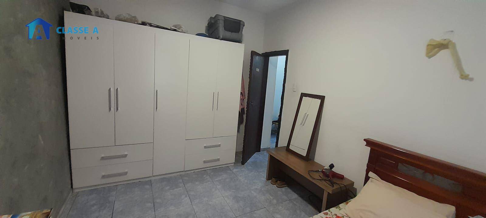 Casa à venda com 3 quartos, 60m² - Foto 10