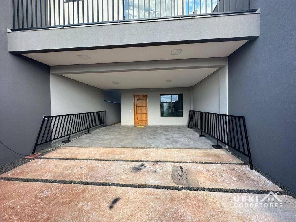 Casa à venda com 3 quartos, 140m² - Foto 2