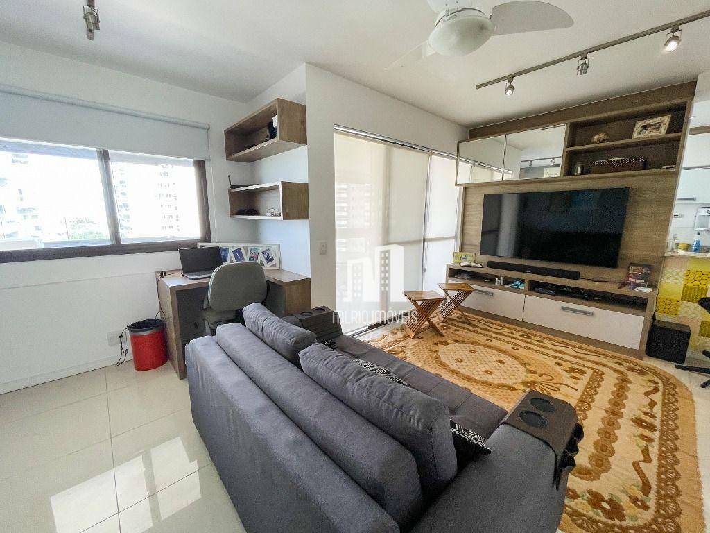 Apartamento à venda com 2 quartos, 75m² - Foto 6