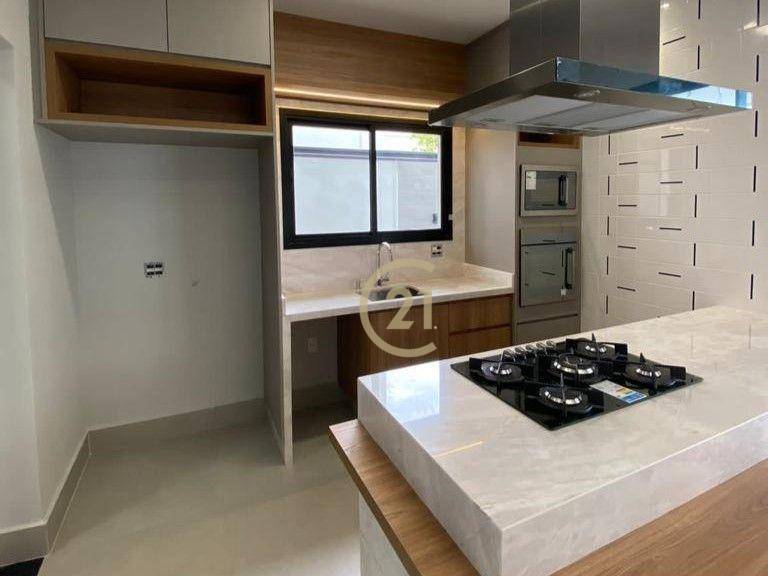 Sobrado à venda com 5 quartos, 373m² - Foto 3