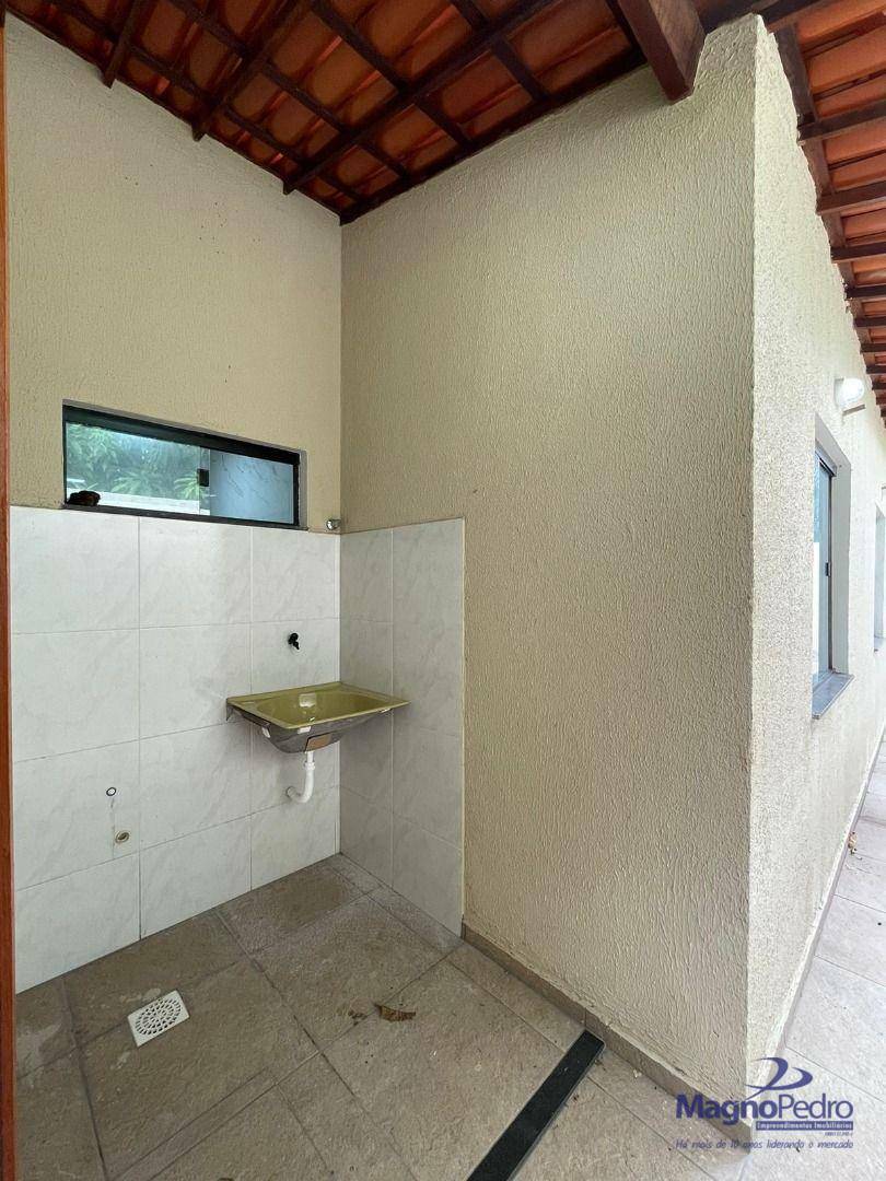 Casa à venda com 3 quartos, 110m² - Foto 6