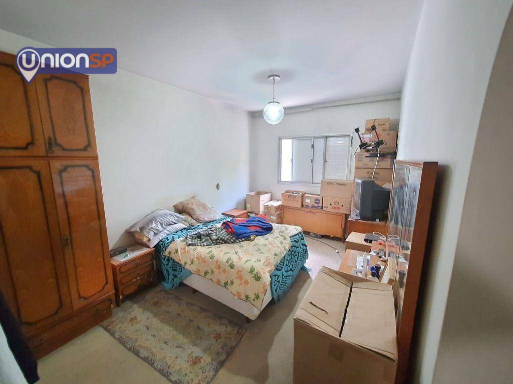 Apartamento à venda com 3 quartos, 130m² - Foto 11