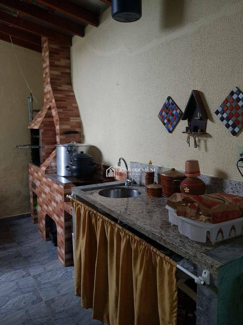 Casa, 3 quartos, 80 m² - Foto 2