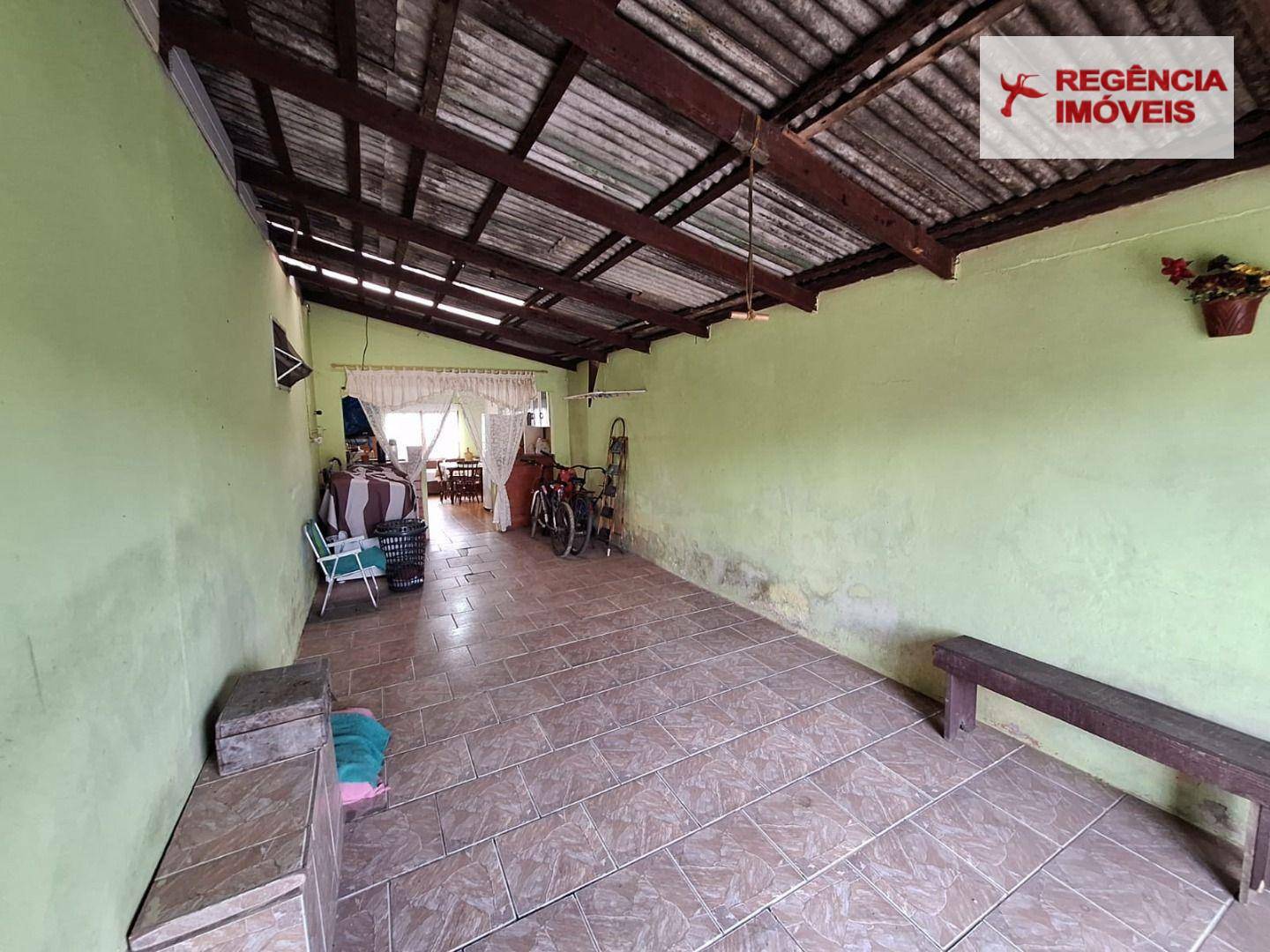 Casa à venda com 4 quartos, 70m² - Foto 14