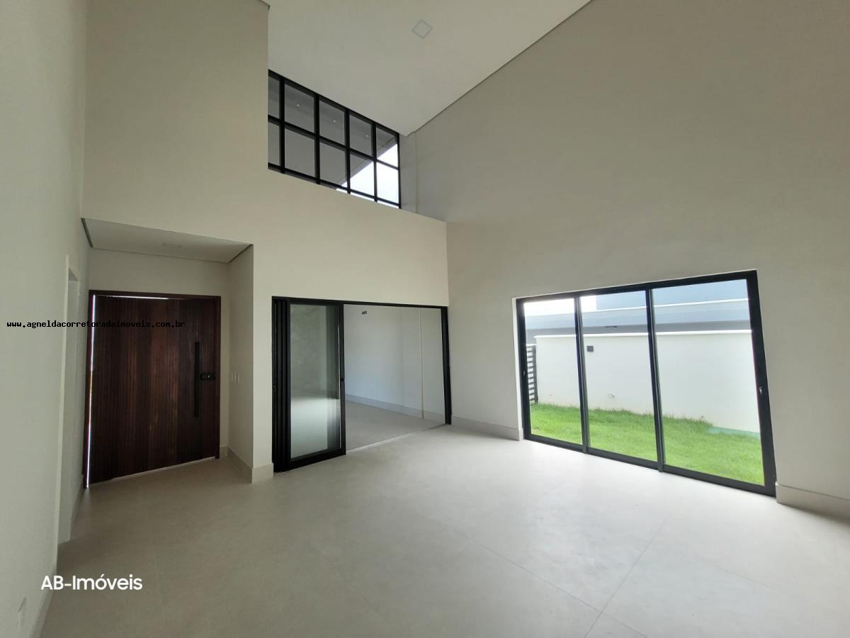 Casa de Condomínio à venda com 3 quartos, 220m² - Foto 26