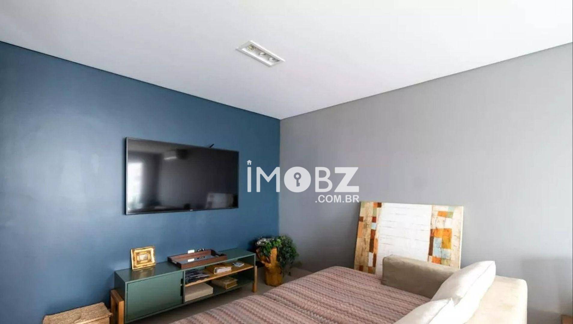 Apartamento à venda com 3 quartos, 200m² - Foto 1