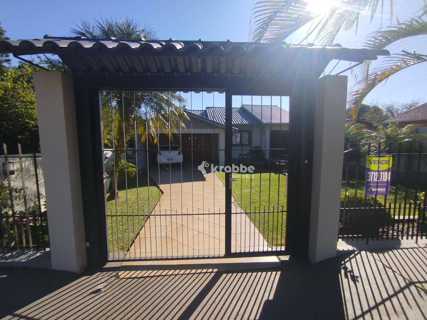 Casa à venda com 5 quartos, 270m² - Foto 4