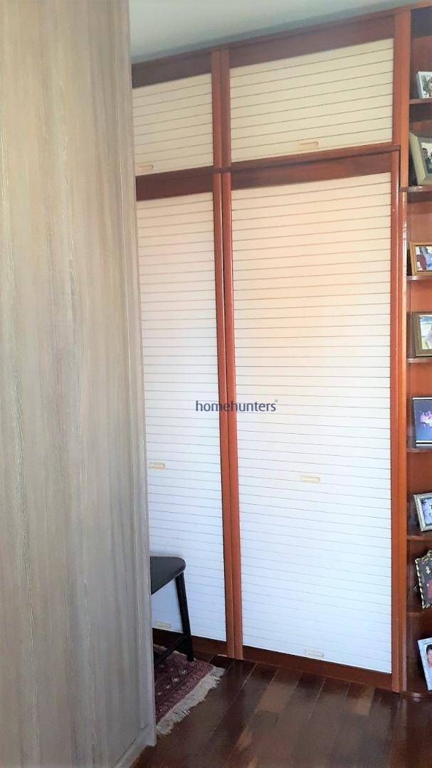 Apartamento à venda com 3 quartos, 142m² - Foto 19