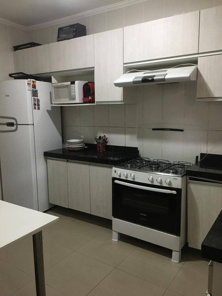 Casa à venda com 2 quartos, 176m² - Foto 1