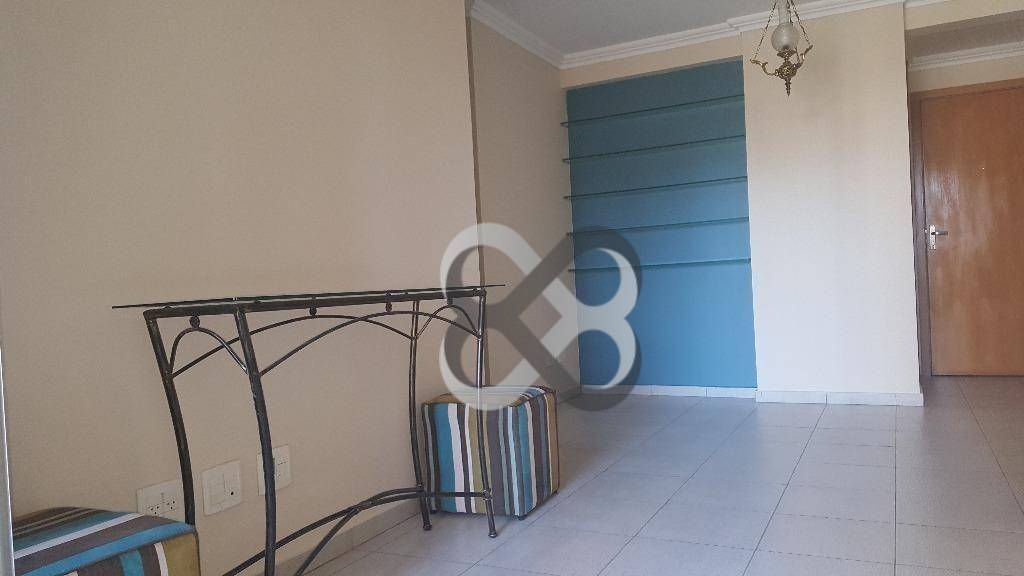 Apartamento para alugar com 2 quartos, 68m² - Foto 8