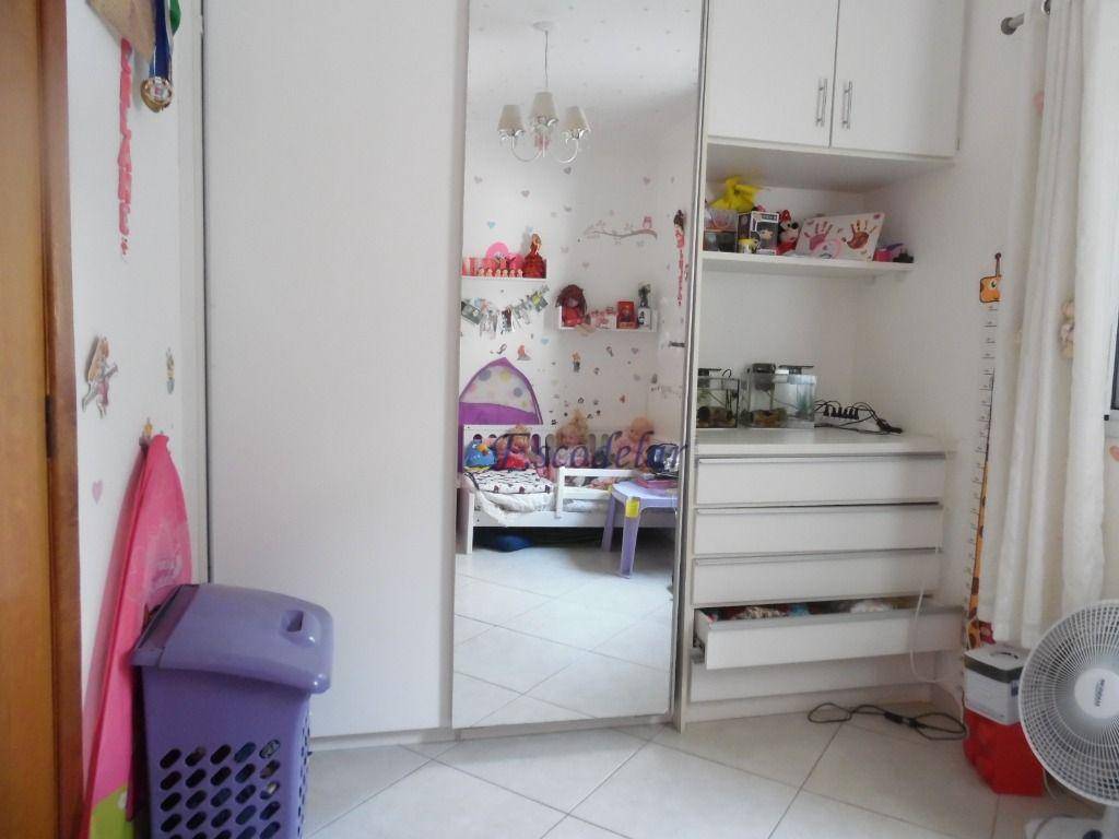 Sobrado à venda com 3 quartos, 213m² - Foto 18