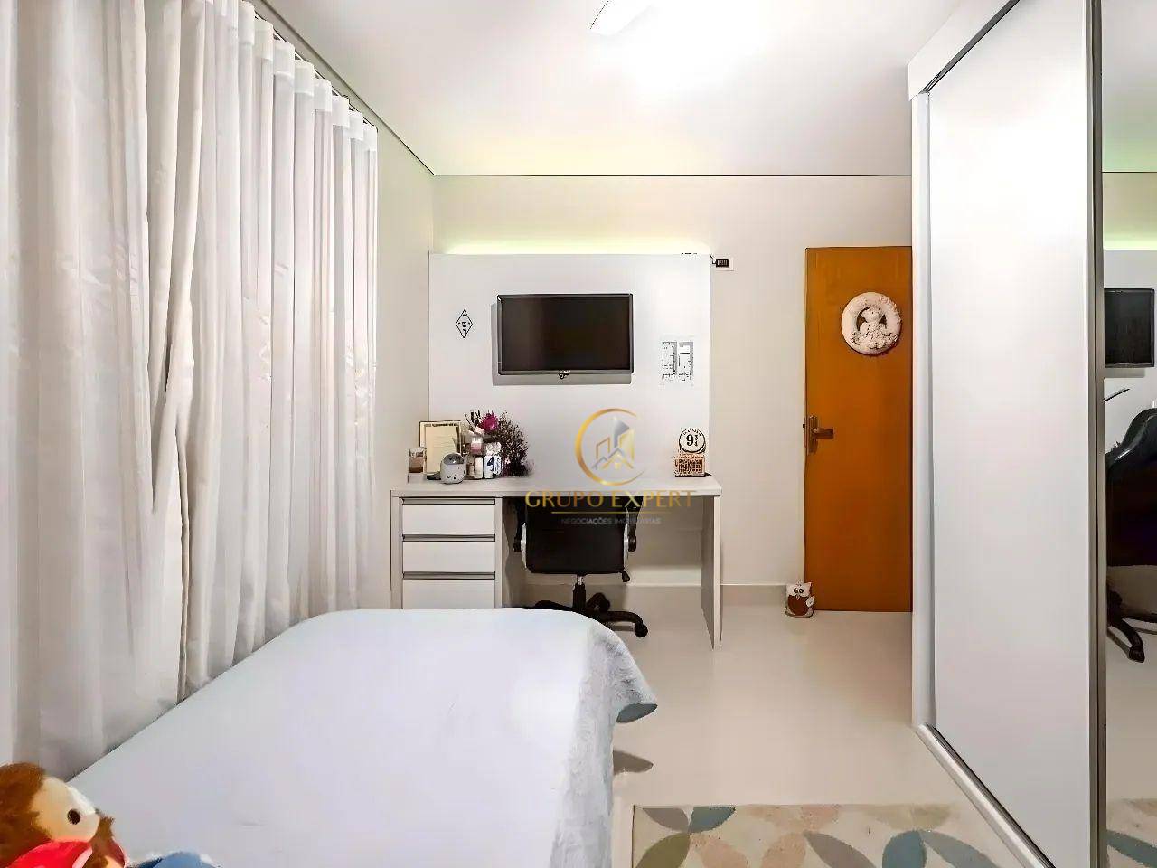 Apartamento à venda com 3 quartos, 111m² - Foto 10